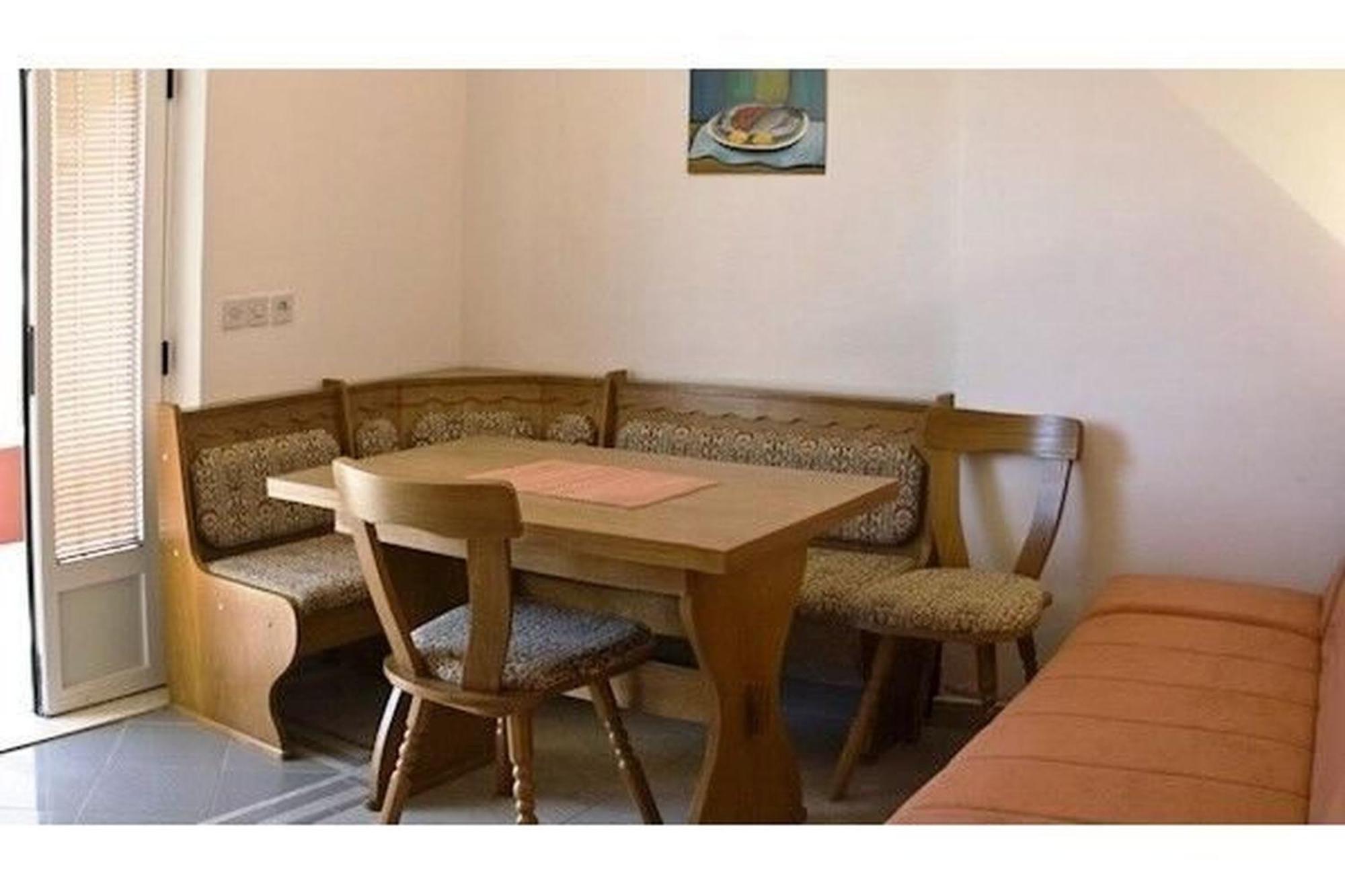 Apartments And Rooms Florijan Klek Extérieur photo